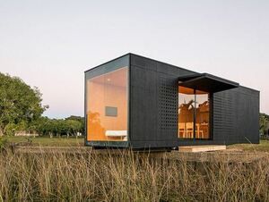 Модульные здания на воде